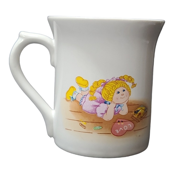 Set of 2 Vintage 1984 original Cabbage Patch mugs, in good used condition - Picture 9 of 12